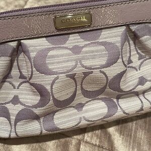 Coach Lavender Purple Signature Wristlet Bag Purse